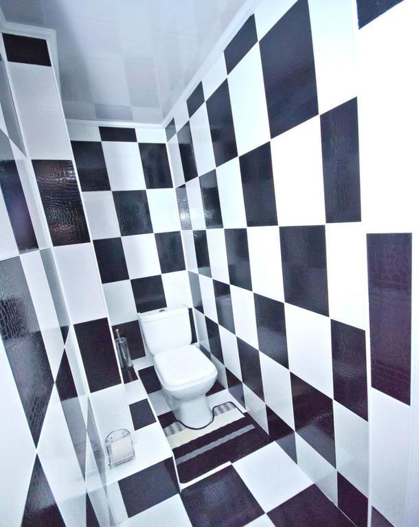 Black And White Apartment Chisinau Exterior photo